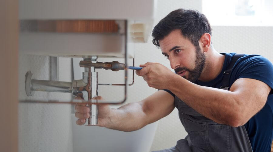 Expert burst pipe repair services in Nicollet, MN
